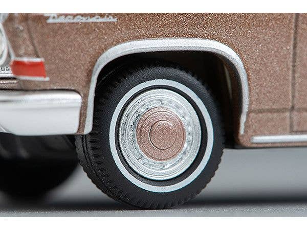 Tomica Limited Vintage 1/64 LV-42c Mitsubishi Debonair Brown 1964 | 4543736329831