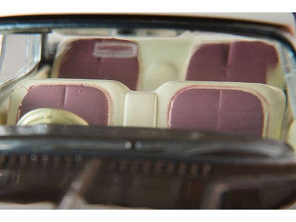 Tomica Limited Vintage 1/64 LV-42c Mitsubishi Debonair Brown 1964 | 4543736329831