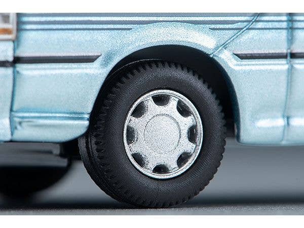 Tomica Limited Vintage NEO 1/64 LV-N208d HiAce Super Custom White and Sky Blue in 90s | 4543736330806