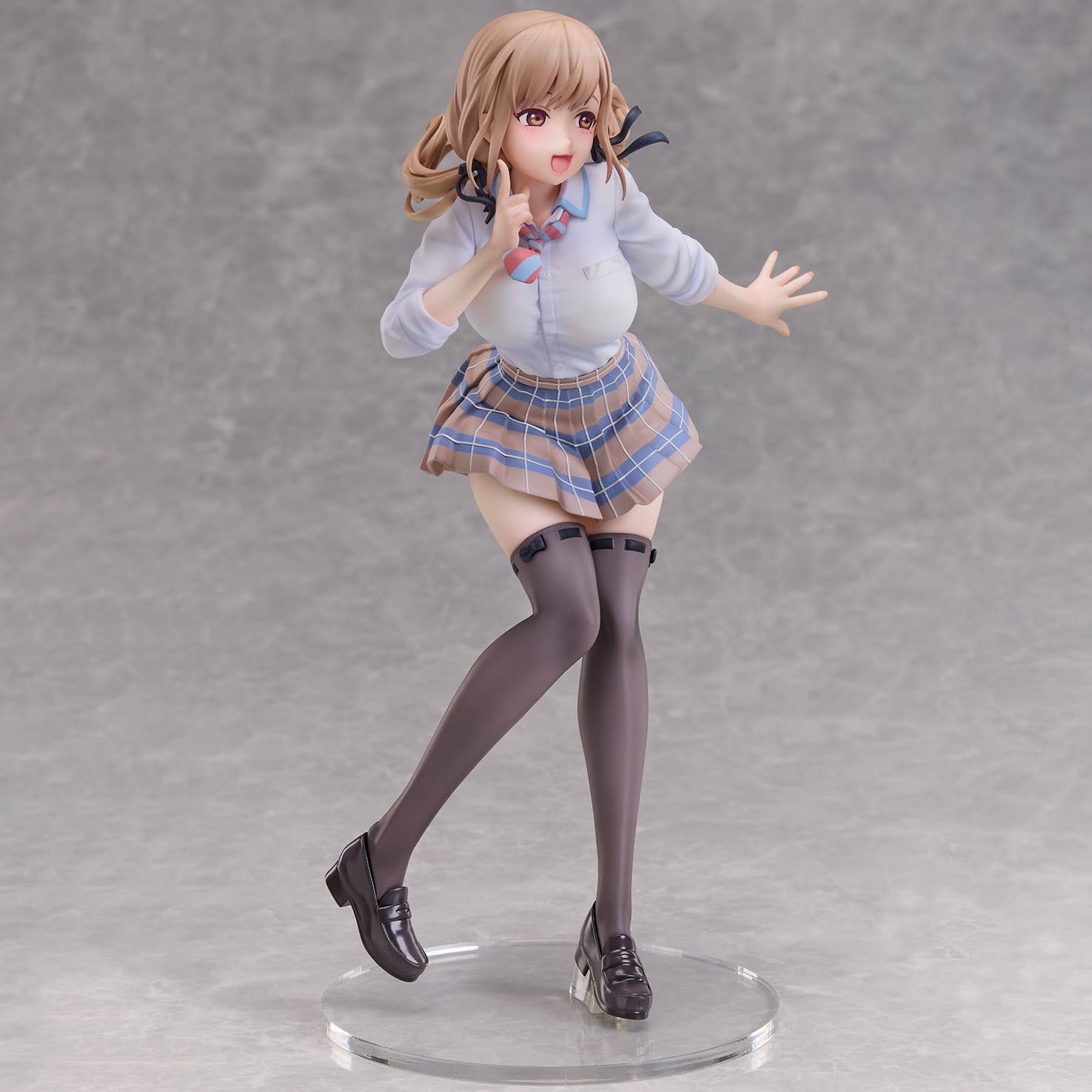 “Love Can't Be Divided Between Twins” Naori Jinguji 1/6 Scale Pre-Painted Figure | 4589642716730