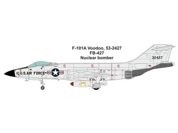 Valom 1/72 F-101A Voodoo (Nuclear bomber) | 8594054291245