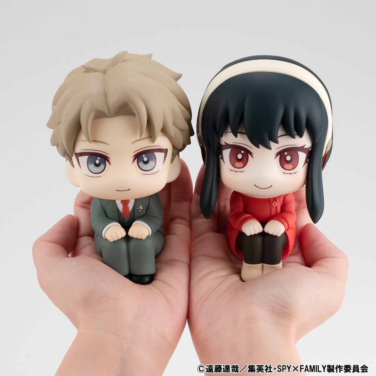 Megahouse LookUp Loid Forger ＆ Yor Forger (with gift) "SpyxFamily" | 4535123835810