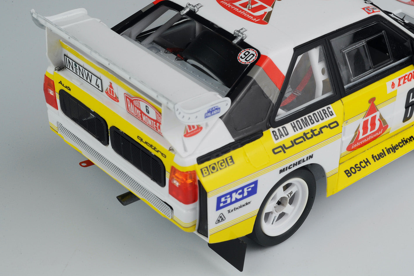 Platz Beemax 1/24 Series: Audi Sport Quattro S1 [E2] '86 Monte Carlo Rally | 4545782078398