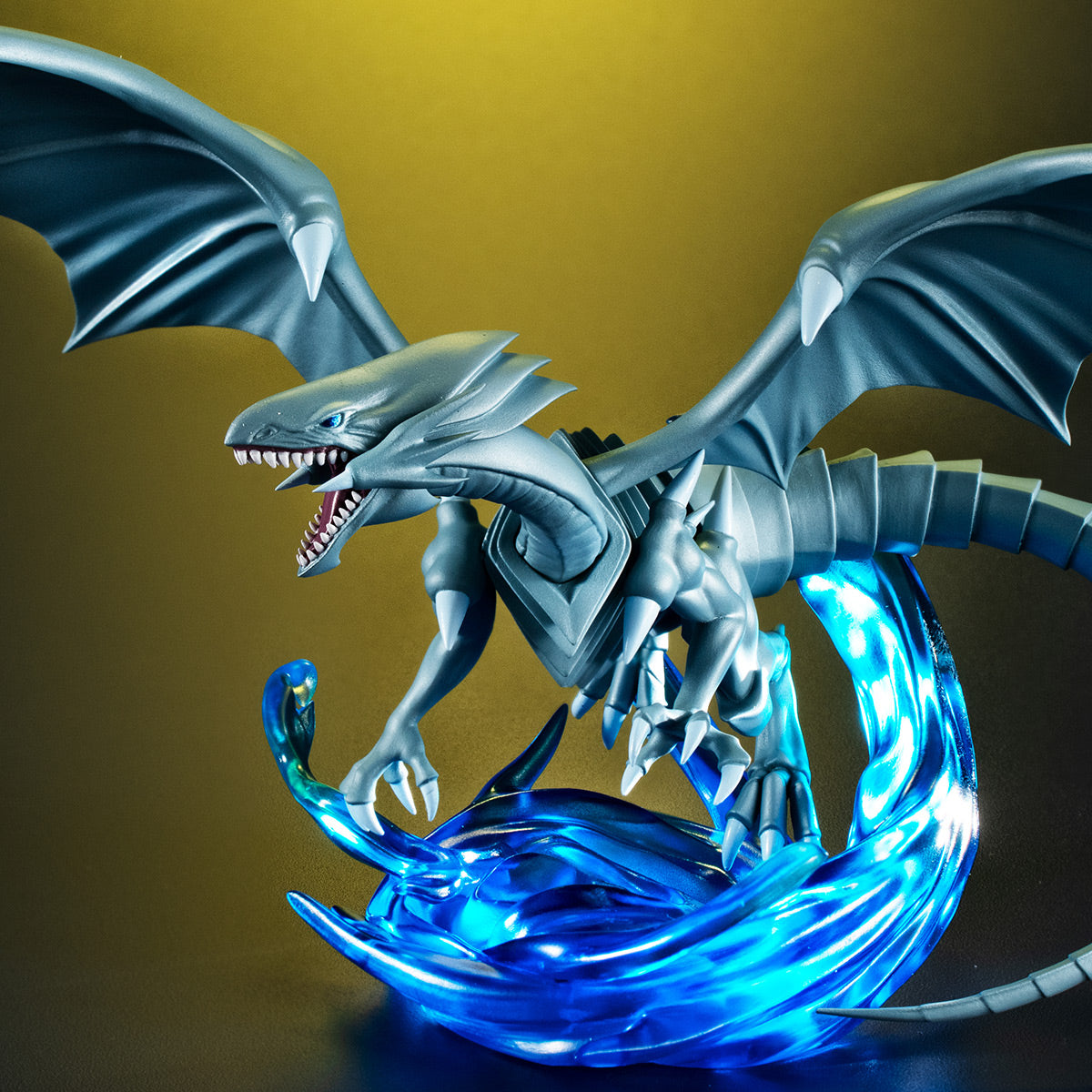 MegaHouse MONSTERS CHRONICLE：Yu-Gi-Oh Duel Monsters - Blue Eyes White Dragon | 4535123835278