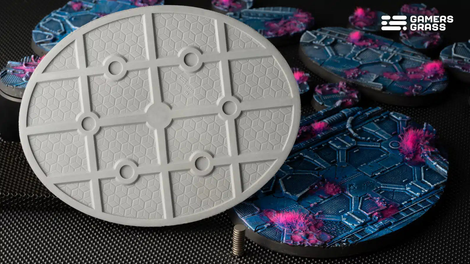 Gamers Grass Battle Ready Bases - Alien Infestation - Oval 120mm (x1) | 738956790415