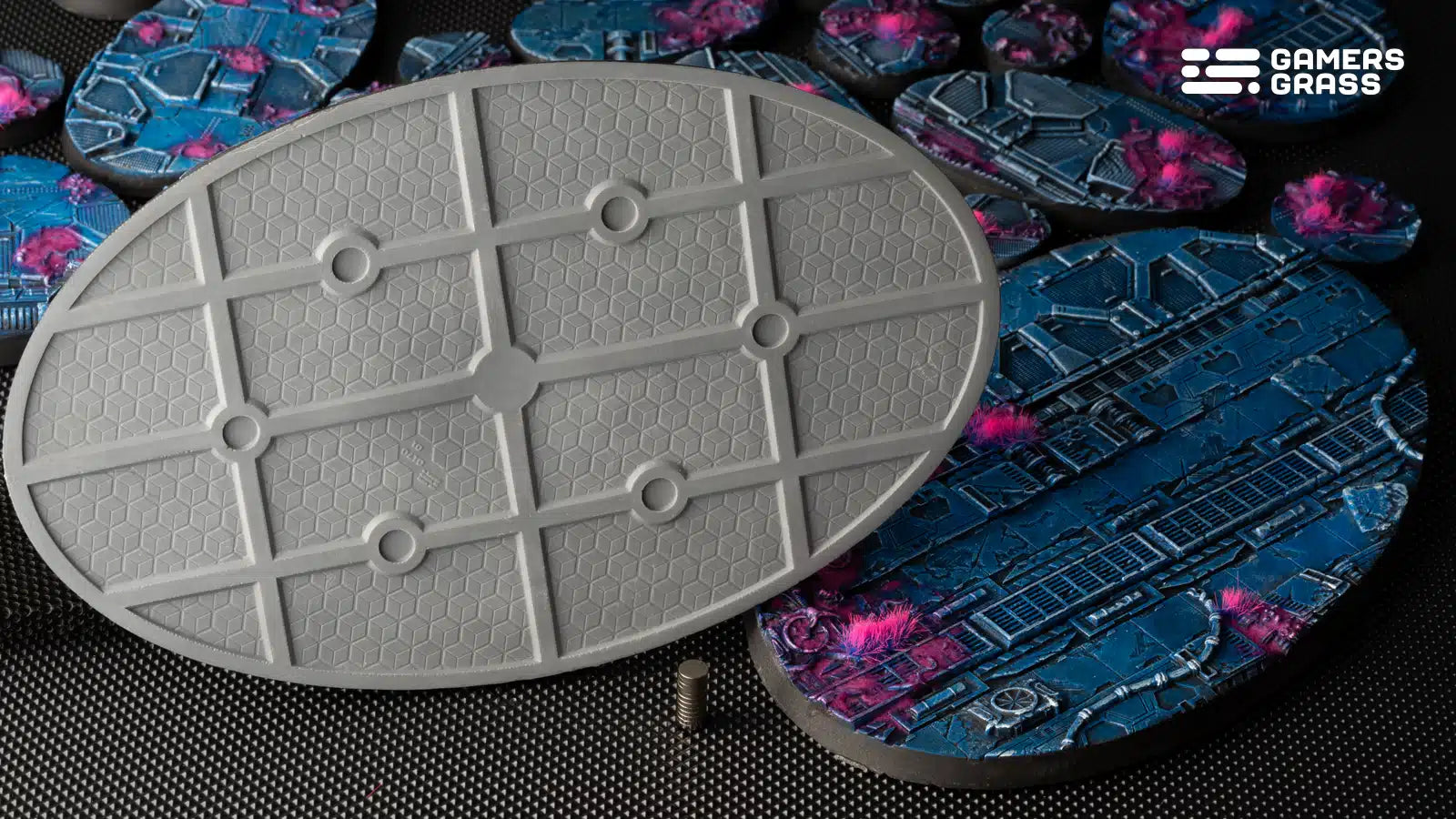 Gamers Grass Battle Ready Bases - Alien Infestation - Oval 170mm (x1) | 738956790422