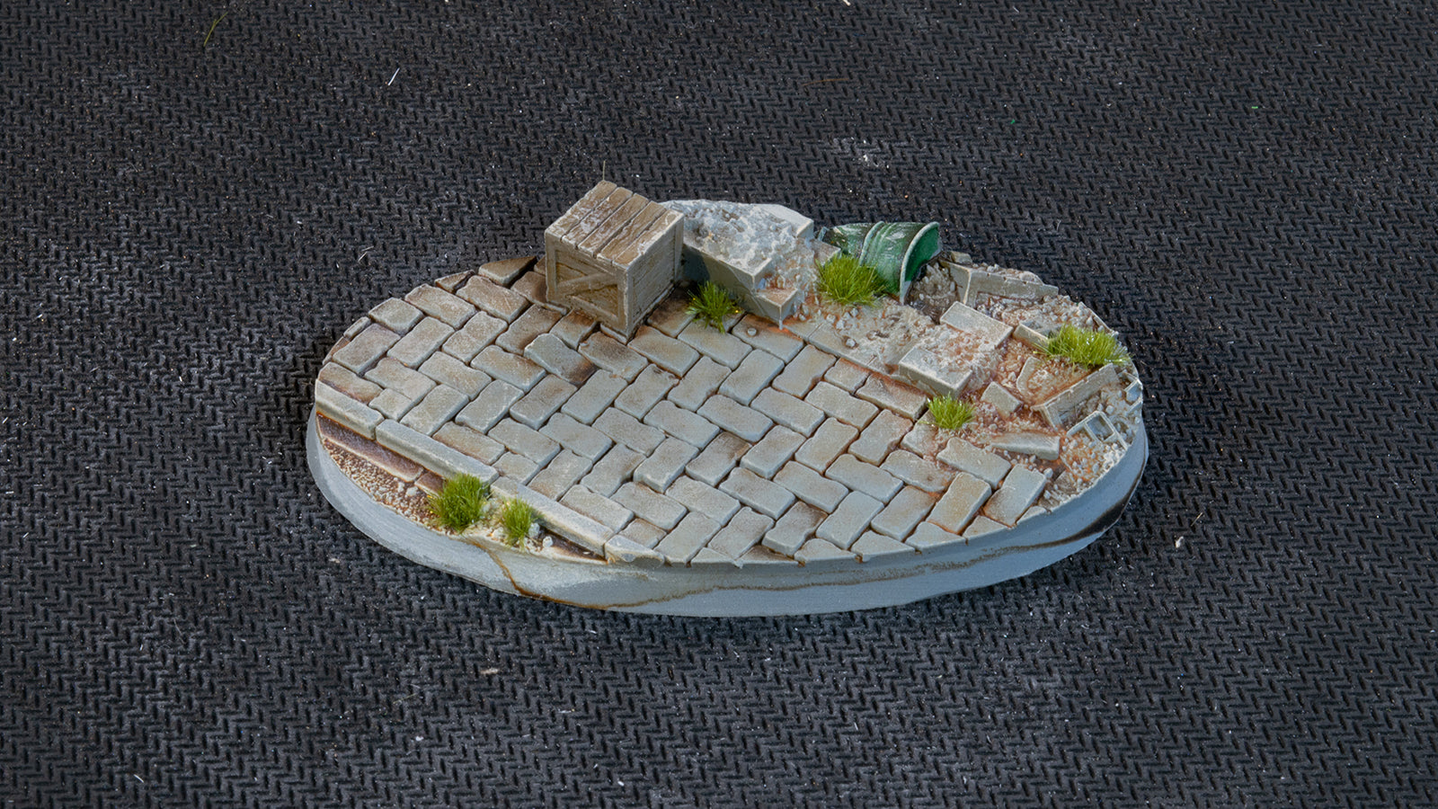 Gamers Grass Battle Ready Bases - Urban Warfare - Oval 75mm (x3) | 738956789419