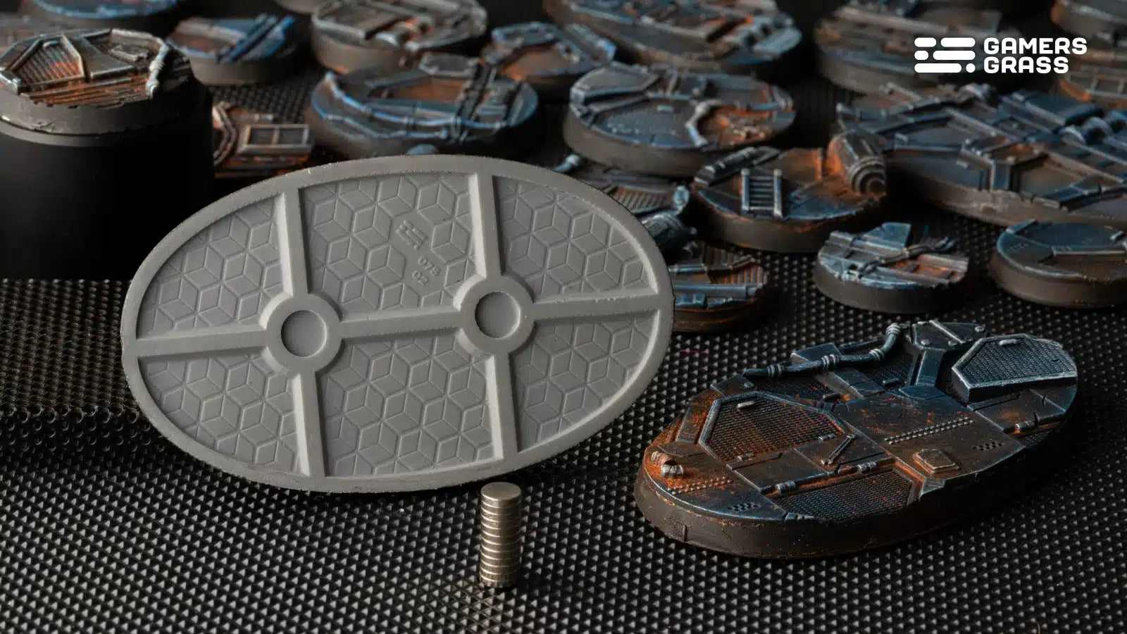 Gamers Grass Battle Ready Bases - Spaceship Corridor - Oval 75mm (x3) | 738956790286