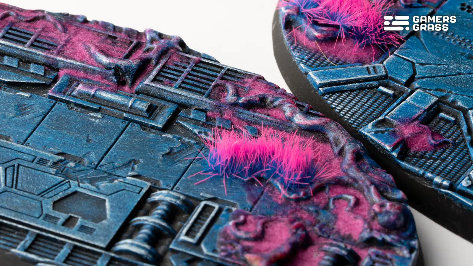 Gamers Grass Battle Ready Bases - Alien Infestation - Oval 90mm (x2) | 738956790408