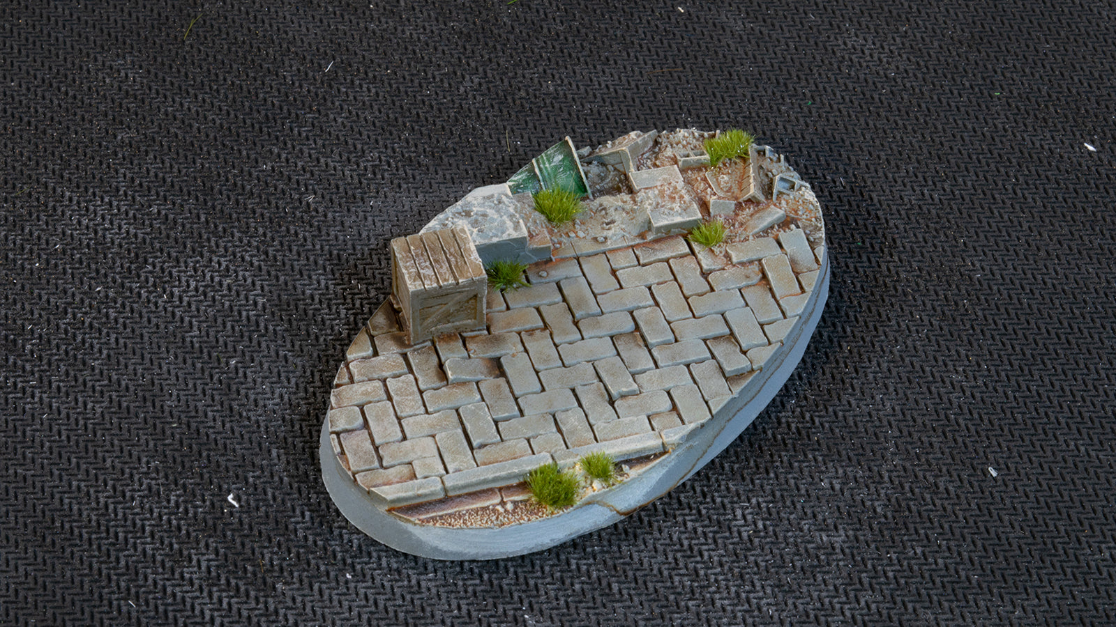 Gamers Grass Battle Ready Bases - Urban Warfare - Oval 75mm (x3) | 738956789419