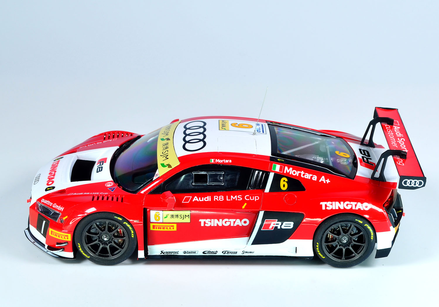 Platz NuNu 1/24 Audi R8 LMS GT3 2015 FIA GT3 World Cup with Masking Sheets | 4545782078404