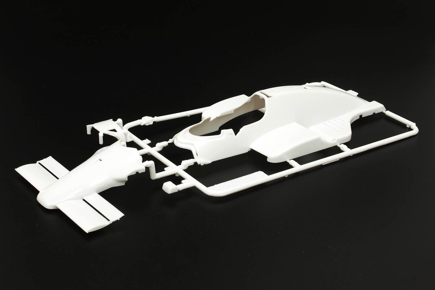Platz 1/20 McLaren MP4/2C '86 Portuguese GP | 4545782063066