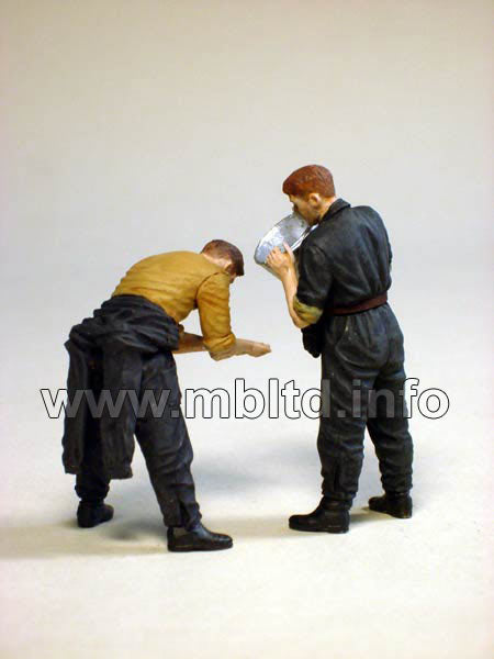 MASTER BOX 1/35 Russian tankmen, 1943-1944 | 4820041760406