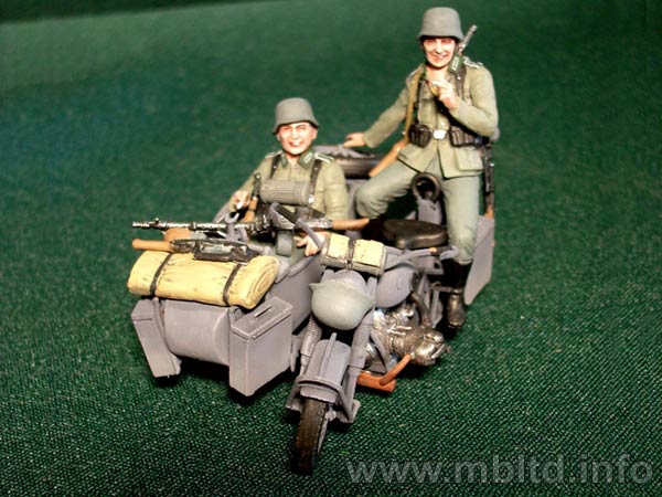 MASTER BOX 1/35 German motorcyclists, 1940-1943 | 4820041760444