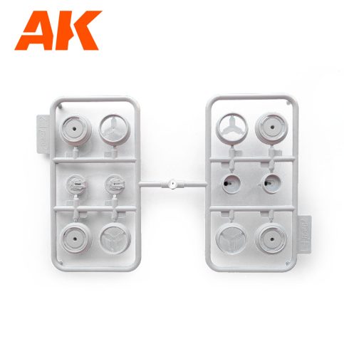 AK Interactive 1/35 UNIMOG S 404 Middle East | 8435568334205