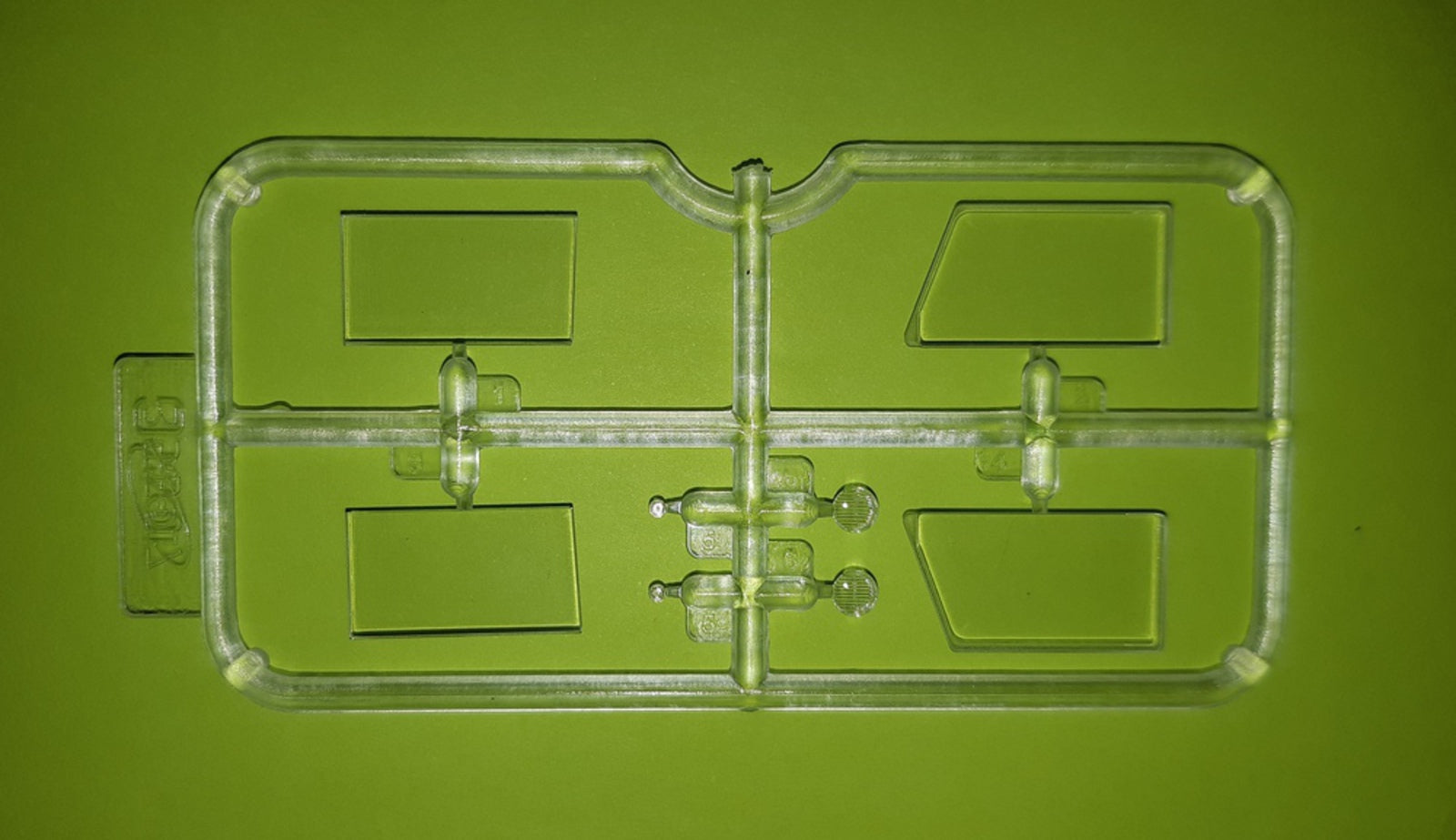 ICM 1/35 Model W.O.T. 6, WWII British Truck (100% new molds) | 4823044405114