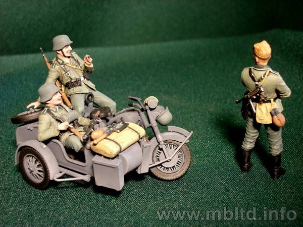 MASTER BOX 1/35 German motorcyclists, 1940-1943 | 4820041760444