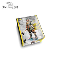 Abteilung502 HERO SAXON WARRIOR - 5th Century (54mm) | 8435568312555