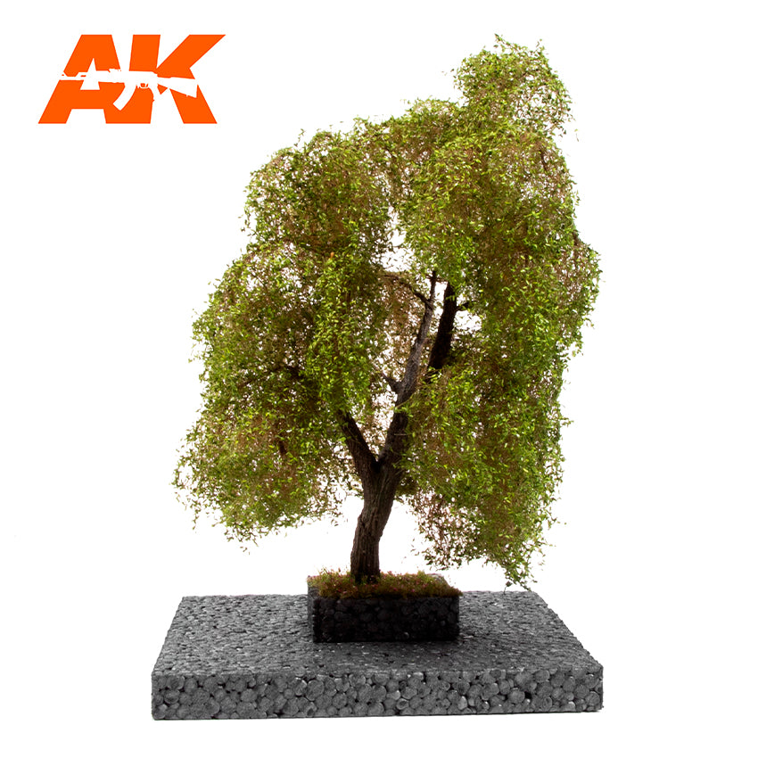 AK Interactive Weeping Willow Summer Tree 1/72 | 8435568311589