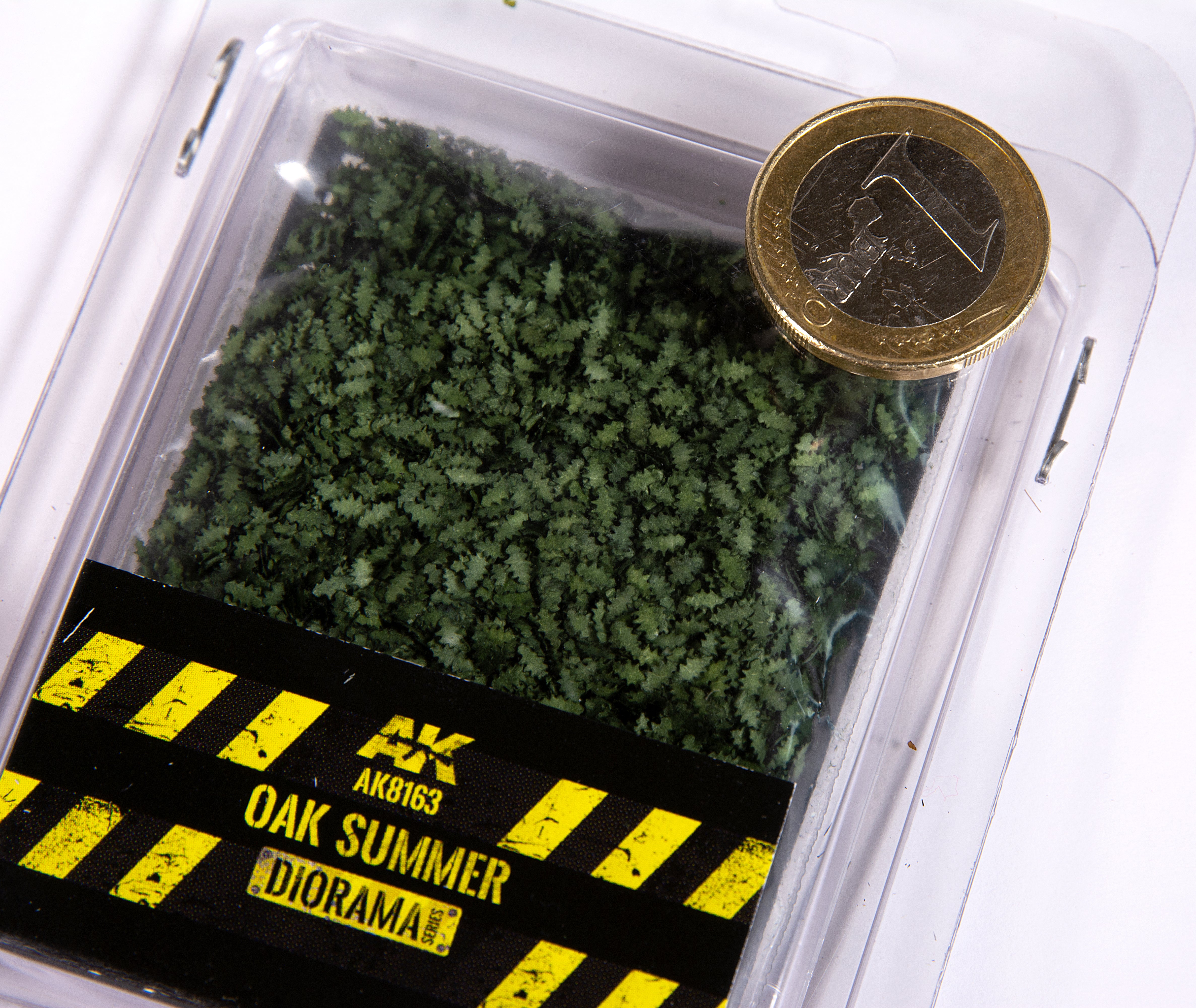 AK Interactive Oak Summer Leaves 1/35 (Bag 7 grams) | 8435568309517