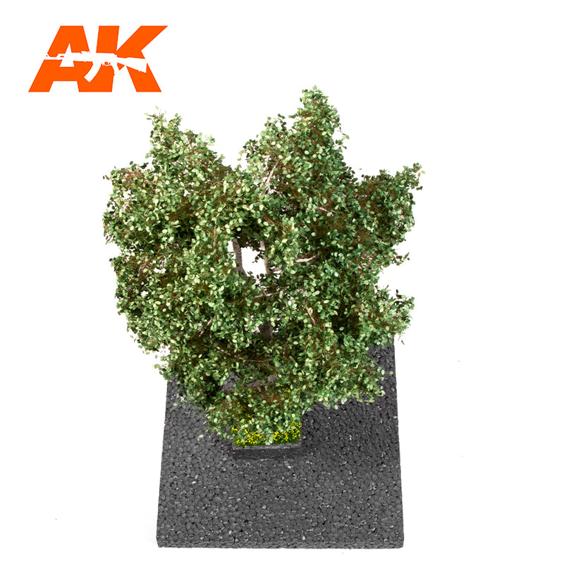 AK Interactive White Poplar Summer Tree 1/35 [Sale ends when item is out of stock]
