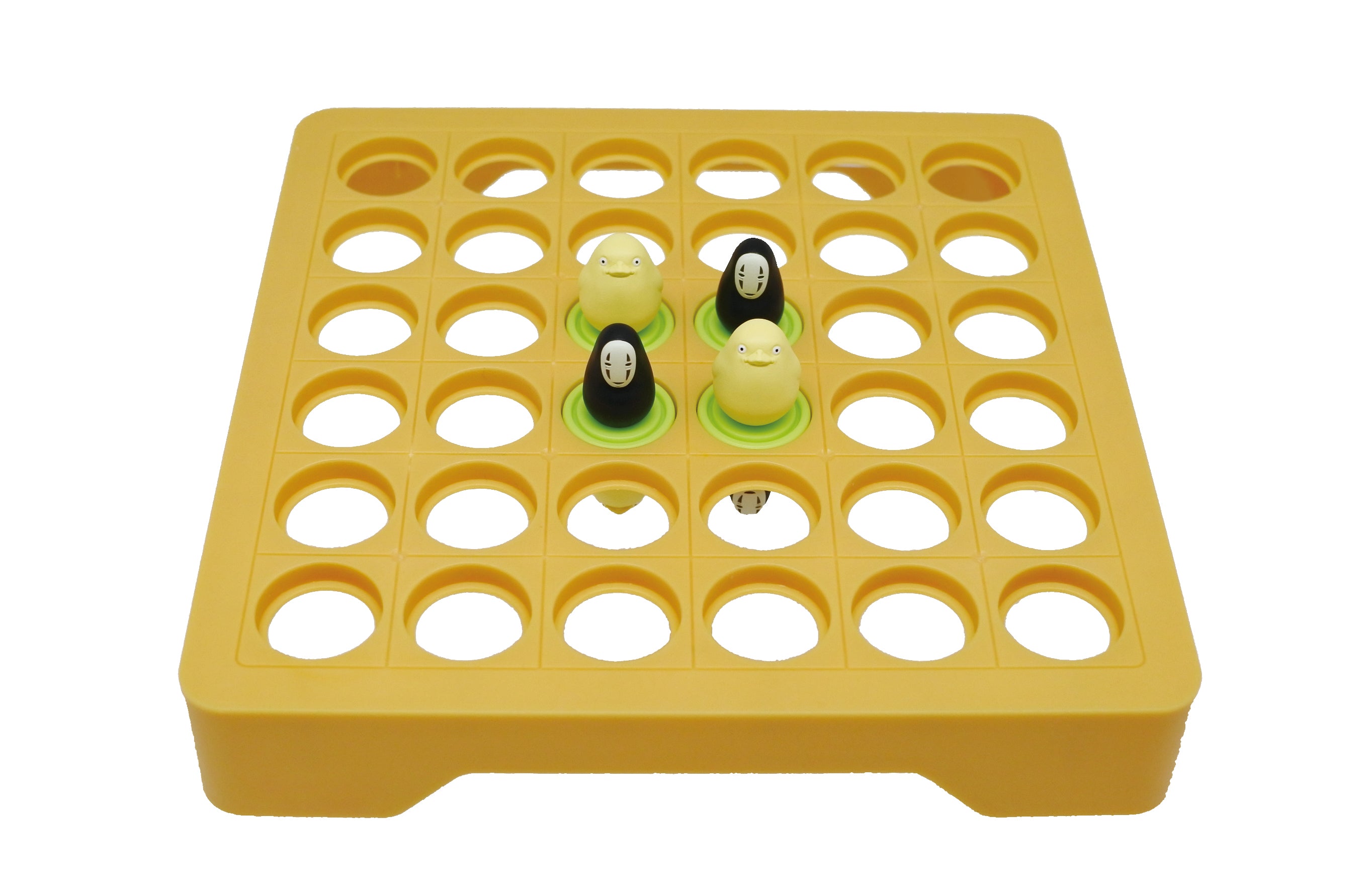 Ensky Board Game Spirited Away: No Face and Ootori-Sama Reversi (Othello) Game 'Spirited Away' | 4970381471293