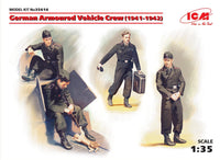 ICM 1/35 German Armoured Vehicle Crew (1941-1942) (4 figures and cat) | 4823044403981