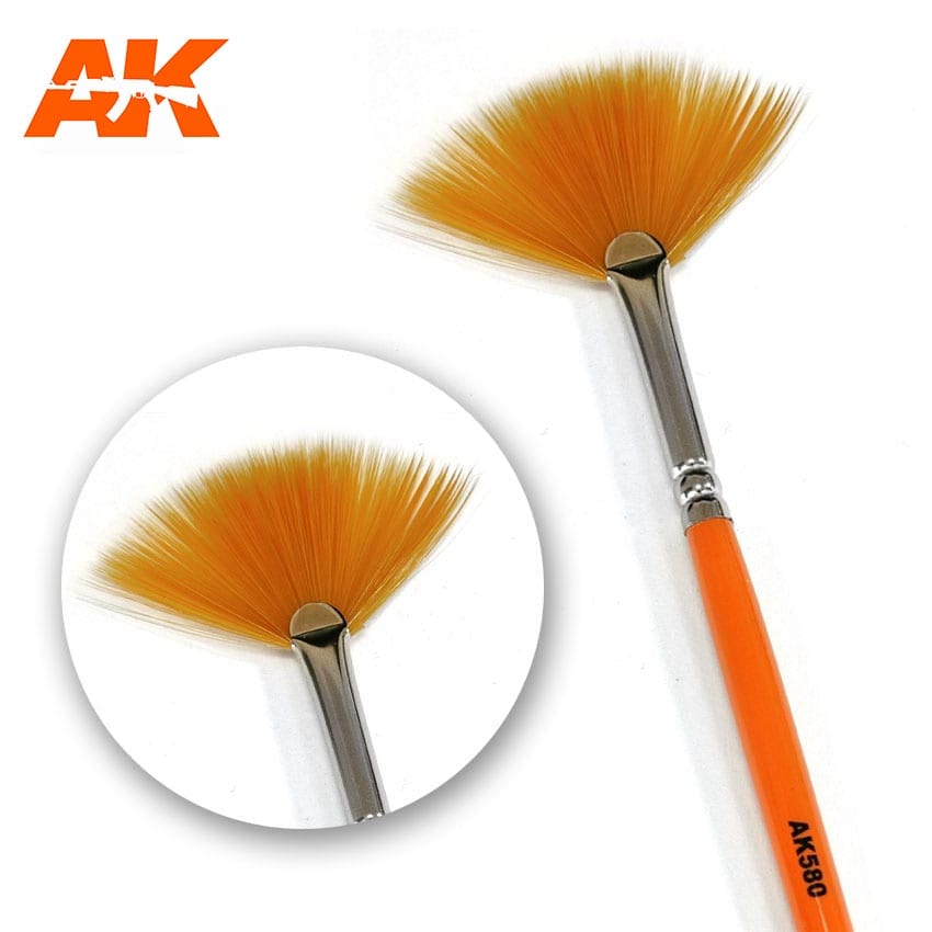 AK Interactive Weathering Brush Fan Shape | 8436535575805