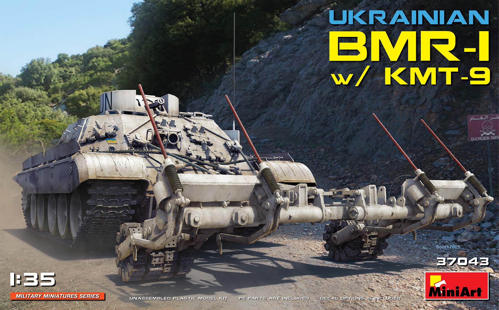 MiniArt 1/35 Ukrainian BMR-1 w/ KMT-9 | 4820183312358