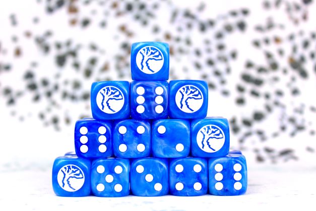 Conquest, Nords Faction Dice on Bright Blue swirl Dice (PBW8519)