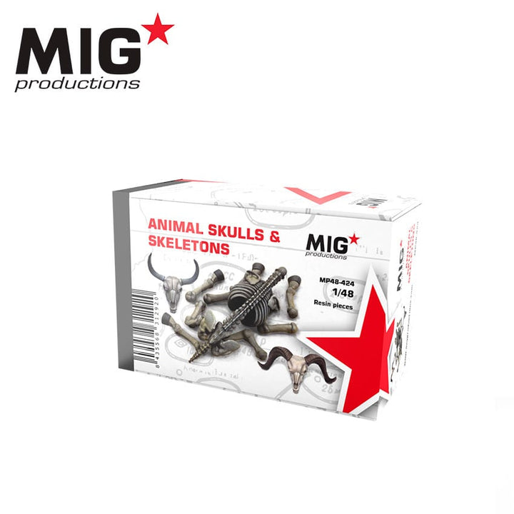 AK Interactive 1/48 Animal Skulls & Skeletons Plastic Model Kit | 8435568312920