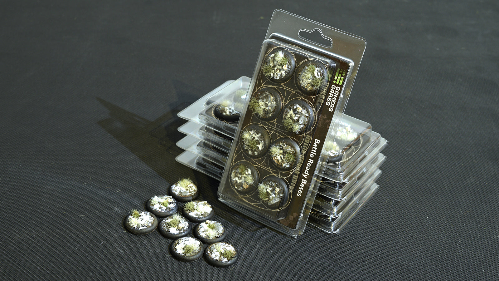 Gamers Grass Battle Ready Bases - Winter - Round Lip 30mm (x8) | 738956788351