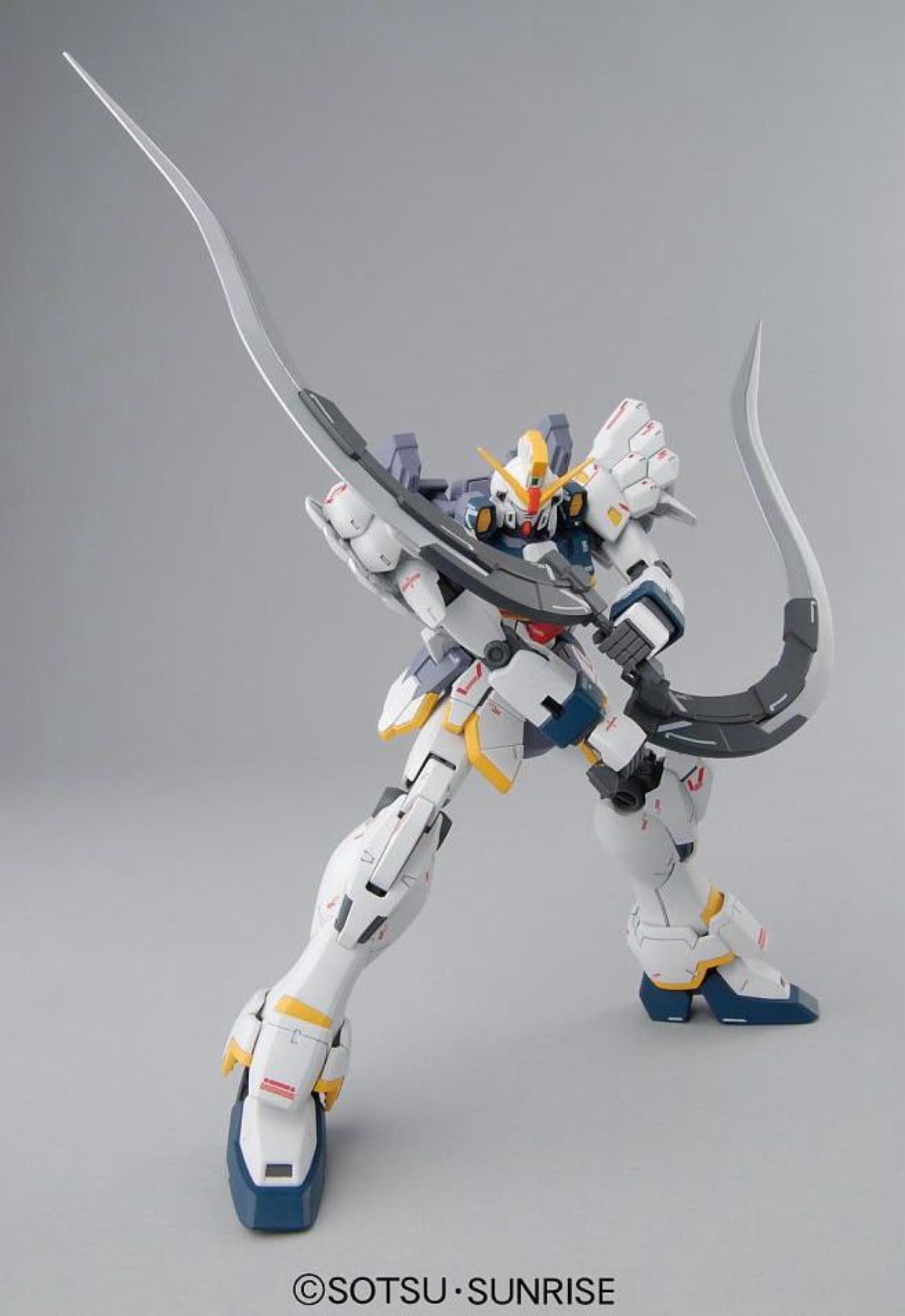 BANDAI Hobby MG 1/100 Gundam Sandrock EW