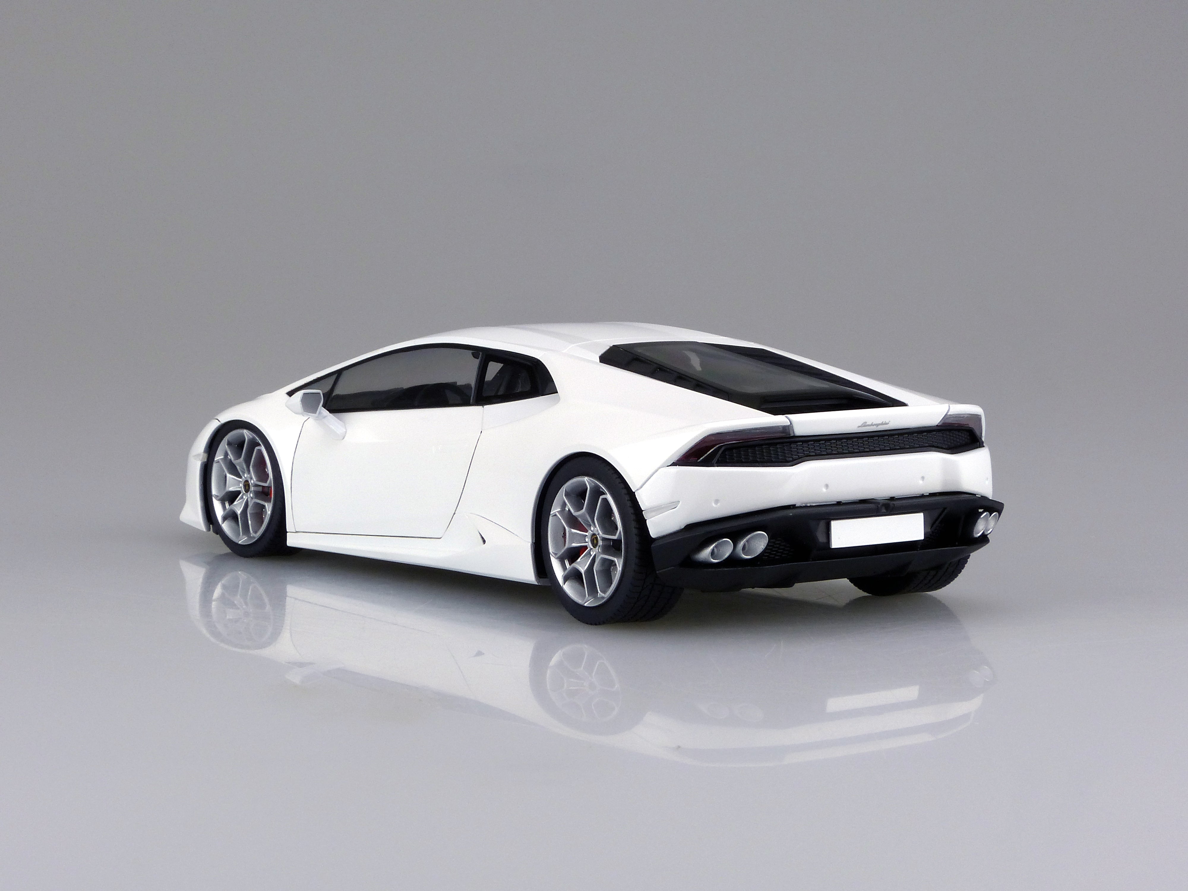 Aoshima 1/24 Lamborghini Huracan LP610-4[Overseas Edition] | 4905083013823