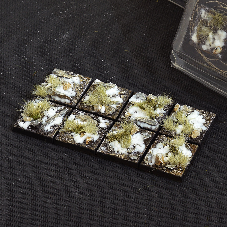 Gamers Grass Battle Ready Bases - Winter - Square 25mm (x8) | 738956788399
