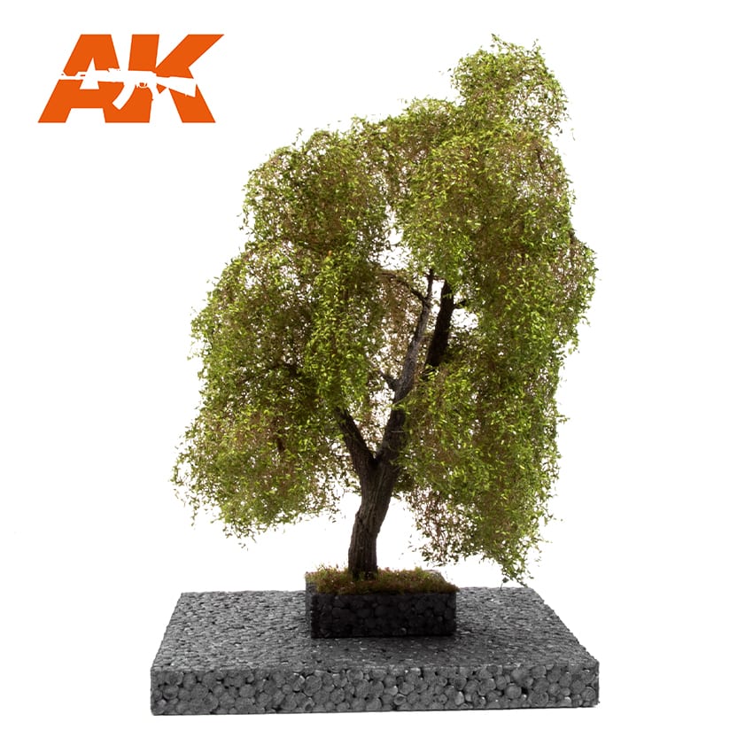 AK Interactive Weeping Willow Summer Tree 1/72 | 8435568311589