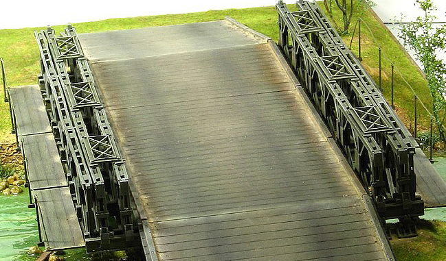 Bronco Models 1/35 WWII Allied Bailey Bridge Type M2 | 4544032101619