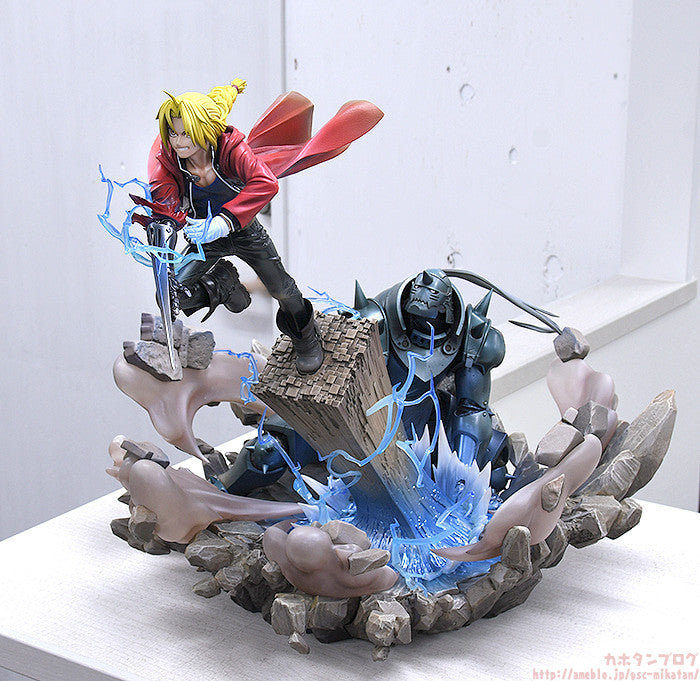 Fullmetal Alchemist Brotherhood Series Edward Elric & Alphonse Elric Figure | 4580416945233