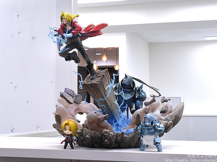 Fullmetal Alchemist Brotherhood Series Edward Elric & Alphonse Elric Figure | 4580416945233