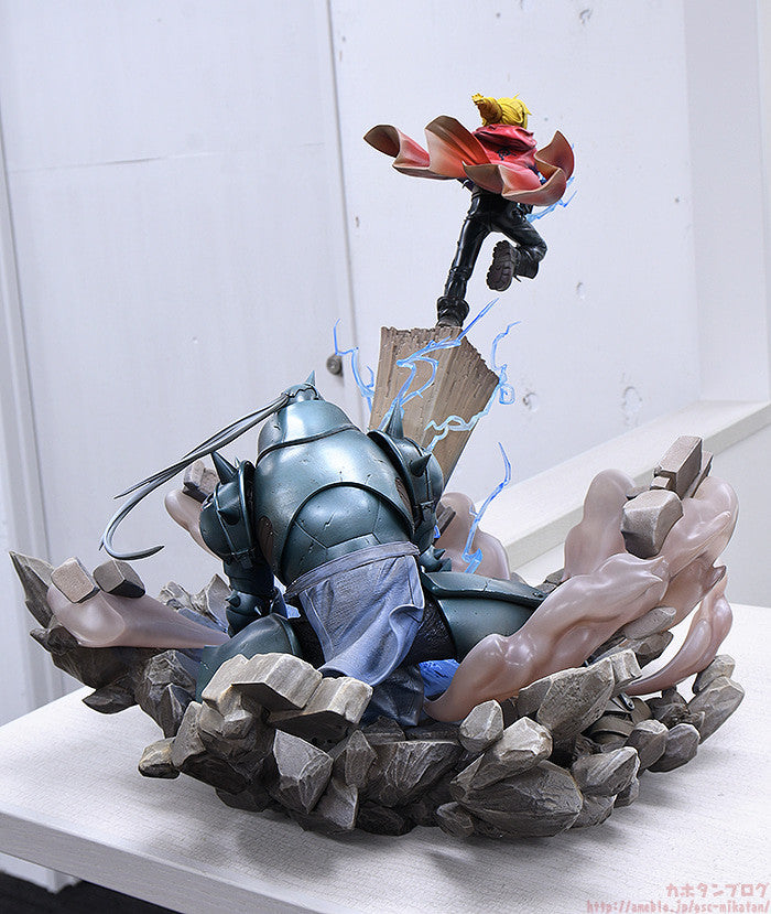 Fullmetal Alchemist Brotherhood Series Edward Elric & Alphonse Elric Figure | 4580416945233