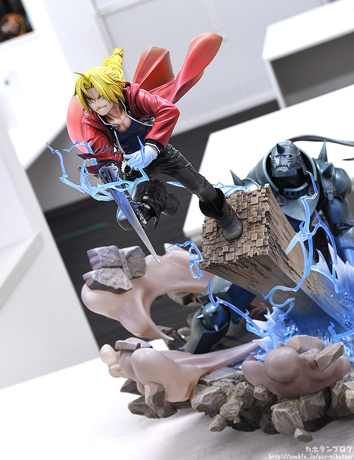 Fullmetal Alchemist Brotherhood Series Edward Elric & Alphonse Elric Figure | 4580416945233