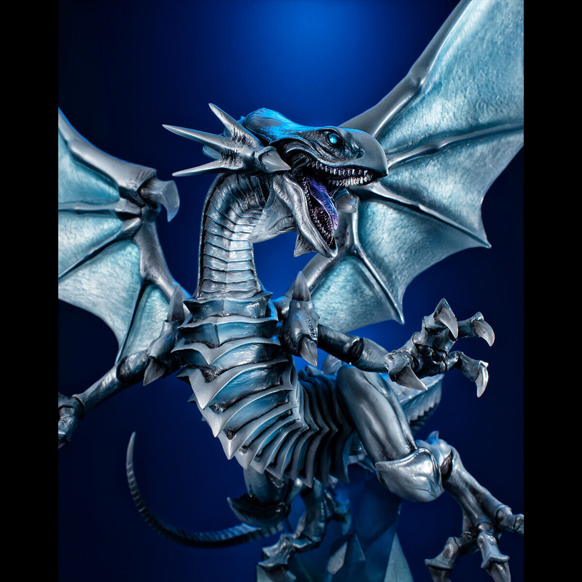 Megahouse ART WORKS MONSTERS Blue Eyes White Dragon～Holographic Edition～ "Yu-Gi-Oh Duel Monsters"
