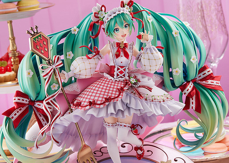Good Smile Company Character Vocal Series 01: Hatsune Miku Series Miku 15th Anniversary Ver. 1/7 Scale Figure