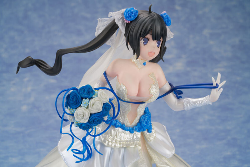 Good Smile Company Is It Wrong to Try to Pick Up Girls in a Dungeon W Series Hestia Wedding Dress 1/7 Scale Figure