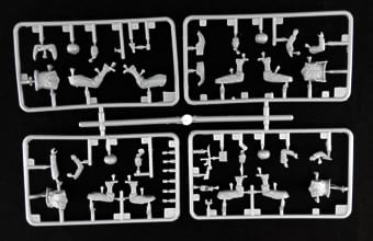 Bronco Models 1/35 WWII US Truck Crew Set | 4544032700256