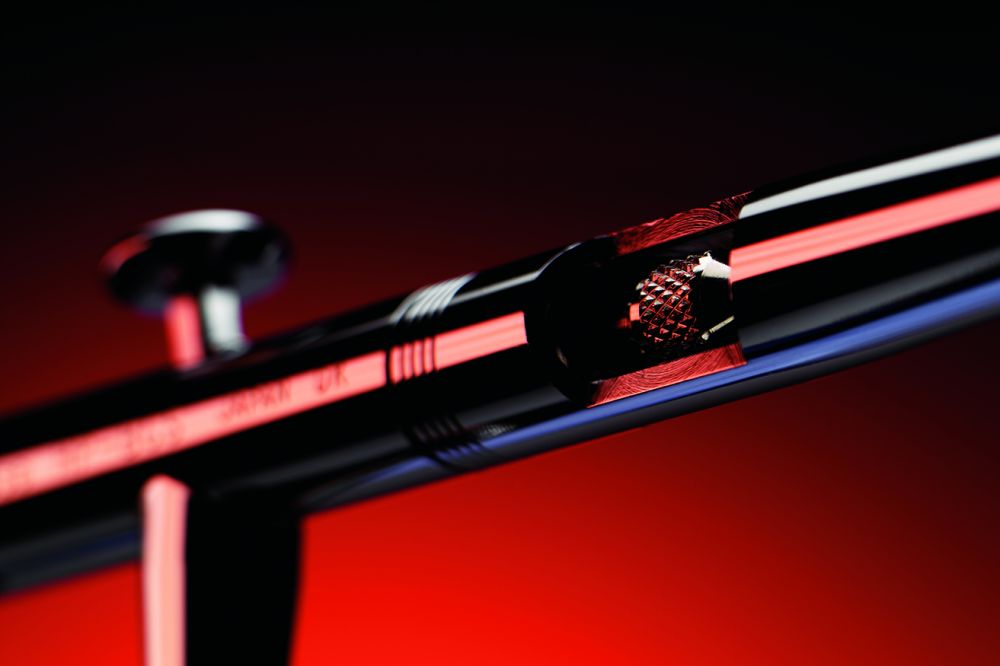 IWATA Eclipse HP-BCS Siphon Feed Dual Action Airbrush | 734748120002