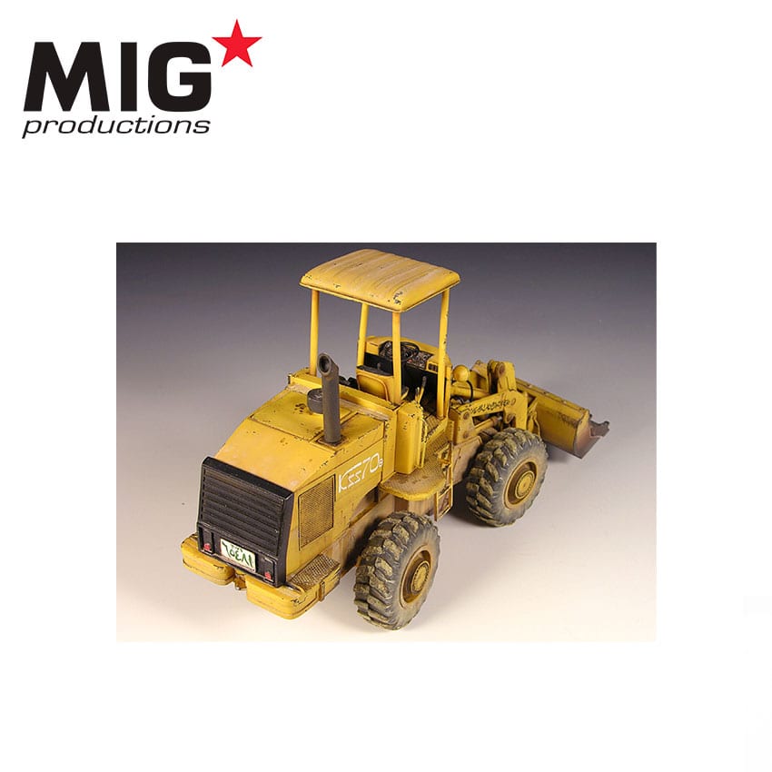AK Interactive 1/35 Wheel Loader Middle East, Europe, Africa (Civilian Ver.) Plastic Model Kit | 8435568312883