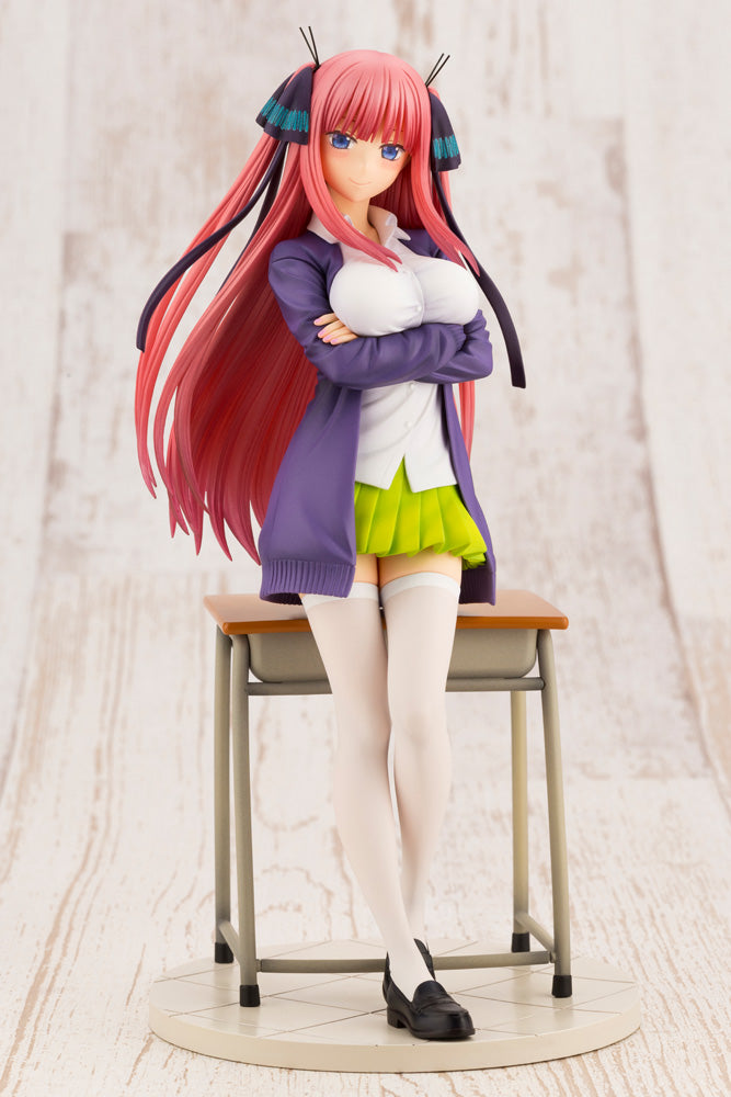 Kotobukiya 1/8 The Quintessential Quintuplets Series - Nino Nakano, PVC Figure (8.67 Inches) | 190526026032