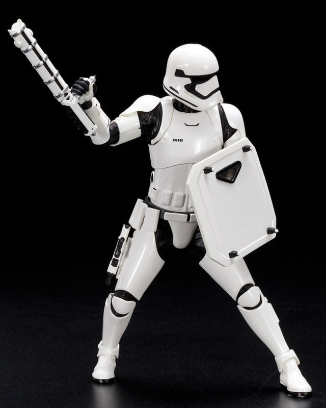 Kotobukiya 1/10 ARTFX+ Star Wars First Order Storm Trooper FN-2199