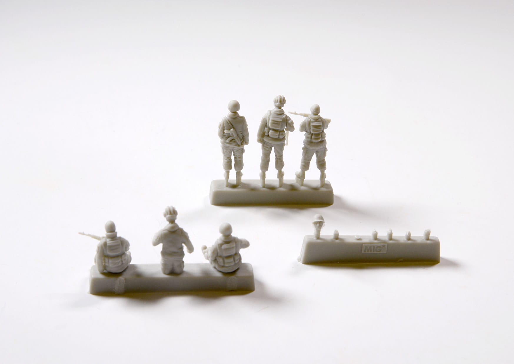 AK Interactive 1/72 Russian Modern Crew Plastic Model Kit | 8435568300750